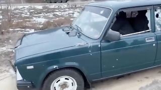 The FSB has released footage from Bryansk Region showing a shelled car with the body of a man killed by the Ukrainian Armed Forces’ DRG inside it