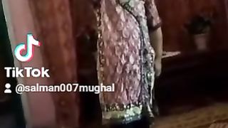 Cute gril deance video