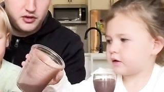 Aku lucu anak kaka beradik