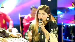 Kaliyan kamizan walay baray dokay baz nay