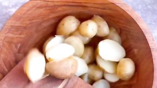 Roasted Garlic Potatoes Snacks Recipe