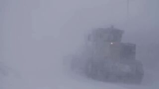 California's Donner Pass: Blizzard Chaos!