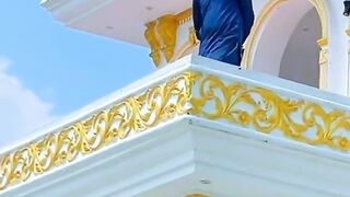 White golden House ????