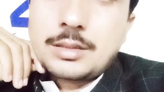 مجھے لایک کرو اور میں اپ کو کرو گا