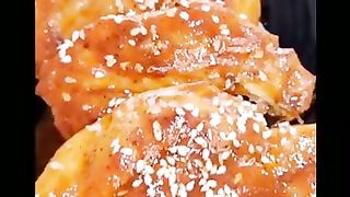 دجاج بصلصة  الترياكي