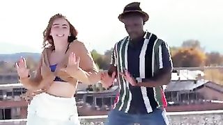Calm Down song dance