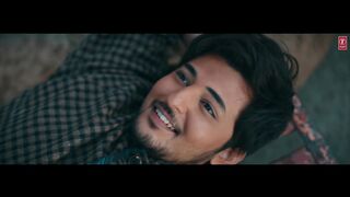 Is_Qadar___Tulsi_Kumar%2C_Darshan_Raval___Sachet-Parampara___Sayeed_Quadri___Arvindr_K___Bhushan_K(720p).
