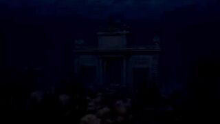 И целый мир - который мы не видим.