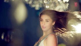 Baby_Girl___Guru_Randhawa_Dhvani_Bhanushali___Remo_D_Souza___Bhushan_Kumar___Vee(720p).