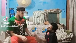 Aise Mat baitho Mere Dil Baitha ja raha hai Kuchh To bolo Tandari Na Ro Na Re Na Re Na