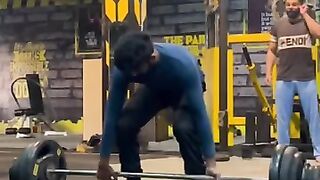 Deadlift Workout-Form Check #shorts #deadlift #gym #bodybuilding.