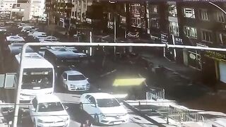 اللّہ ھو اکبر اللّہ پاک سبکو اپنی امان میں رکھیں آمین