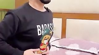 Ye_hamesha_1_kadam_aage_kaise?_????_#ashortaday_#funnyshorts_#funnycouple_#couplecomedy