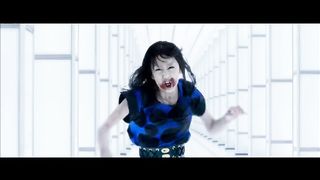 Resident_Evil_5__Retribution._White_Corridor_Fight_Scene._HD_1080p.(720p).