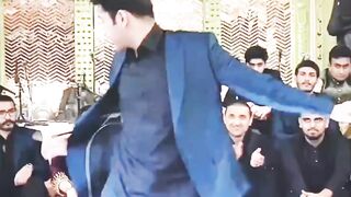 Party pathan k ghar rekho ge to pathan aga #pathanMovei #virl #jhoome jo pathan mere jan