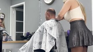Hairdresses live????????????????????????????????