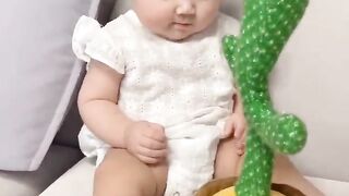 videoplayback _ drôle de bébé
