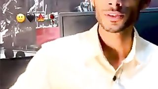 Ja k pardes chahat ko tars jao gy????????????