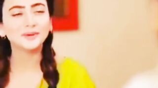 Dubai ka Thappa hona Chahiye bs | Official Funny Video by Raheel James