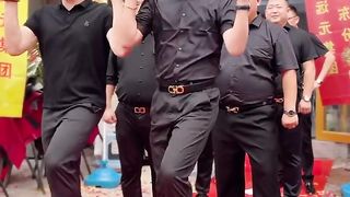 Dancing men