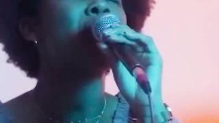 Elle a la voix d’ange