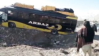 Arbaz Coach slipped on Akhtarabad careless driving