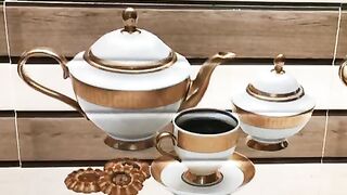 Tiles teapot’s design