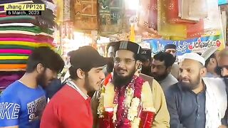 خوبصورت اور نیک لوگوں کی محفلیں