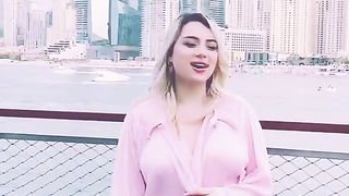 f0a52be4d8529c3b865cc7b1aedbe02a.
