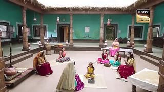 Kanha is Updesh soonkar Aashchrya chakit Hui yashoda