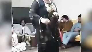 Pushto local home dance