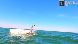 famous lake | Keenjhar lake | How this tomb was build in water(720p).