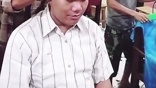 Potong rambut Viral