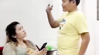 Perbedaan anak pertama. Dan anak terakhir