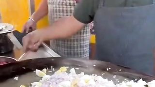 Boiled eggs fry/street food/how make egg fry#boilegg#streetfood/welcom home kitche