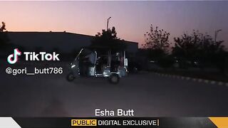 Riksha lemozin