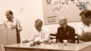 Shahid Makli reciting his poetry