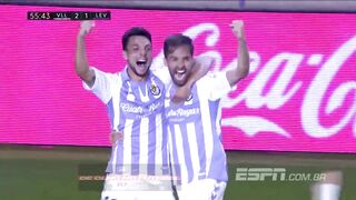 JOGADOR DO TIME DO RONALDO FENÔMENO FAZ GOLAÇO
