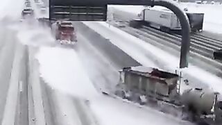 Ice scraper