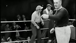 charlie Chaplin ????????