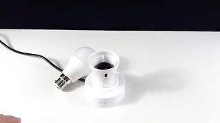 New_Technology _Art_just_put_glue_on_bulb