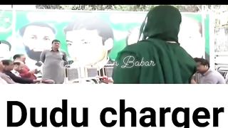 Dudu charger threatening