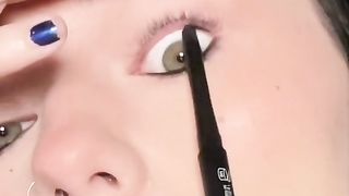 smudged eyeliner | tiktok trend | smudged eyeliner hack