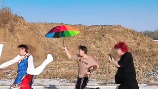 3 men dance vedio????????