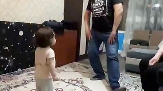 ДЯДО И ВНУЧКА