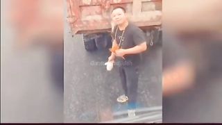Shocking people prank