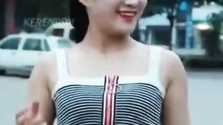 Lagi mejeng?