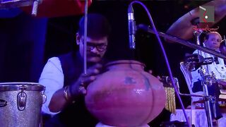 Ye_Dil_Aur_Unki_Nigahon_Ke_Saaye_-_Prem_Parbat_by_Gauri_Kavi_-_Hemantkumar_Musical_Group_Live_Music