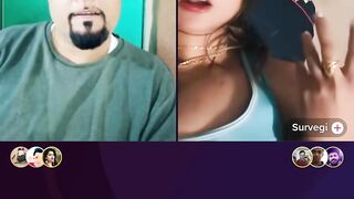 یہ لڑکی اتنی گرم ہے اتنی گندی باتیں بتاتی ہے سب کو  nutter ne pochy gandy sawal  nutter