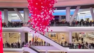 Bhoom,,baloonss